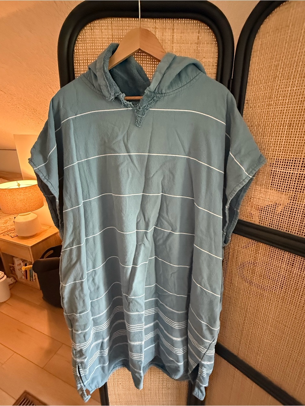 Sandcloud Unisex Women’s Men’s Organic Cotton Hooded Sleeveless Poncho Blue